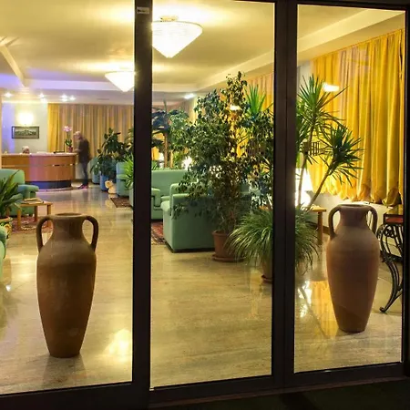 Hotel Torresi-3